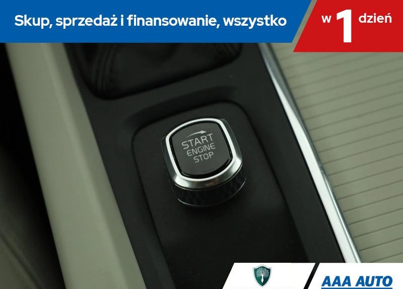 Volvo V60 cena 84000 przebieg: 190117, rok produkcji 2018 z Michałowo małe 436